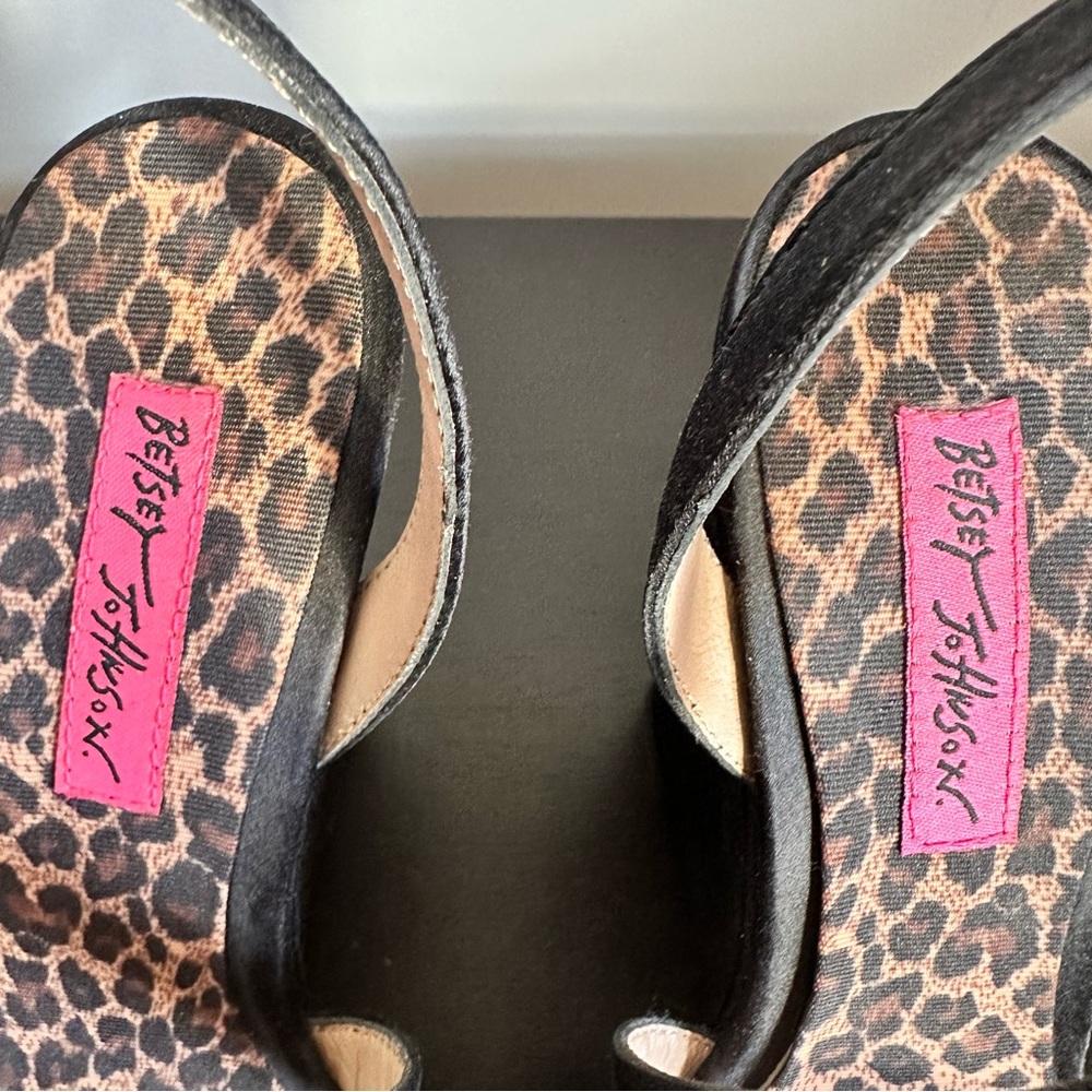 Betsey Johnson Black Satin Wedge Platform Sandals - Picture 3 of 7